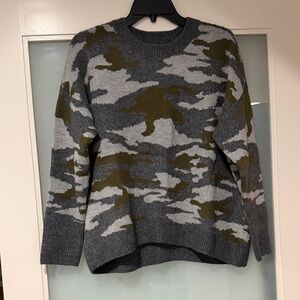 Vince Camuto Camouflage Sweater - Gray and Olive
